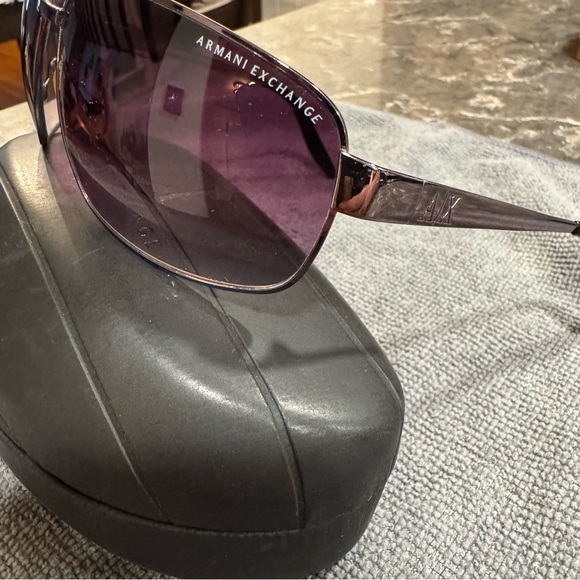 Classic Armani Exchange Sunglasses With Case - Picture 2 of 10
